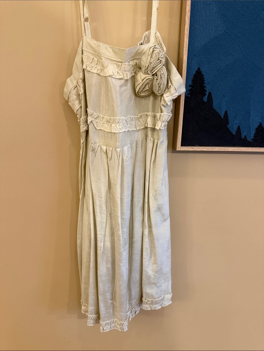 Rebellion size small long flowing. Romantic top beige/cream with Flowerette